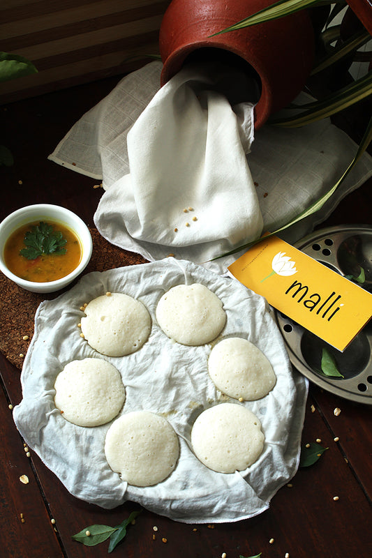 Premium 13-inch Handloom Idly Thuni | Pre-Hemmed Cotton Steamer Cloth for Kundan Thattu | Chemical-Free & Less-Stick